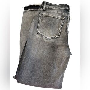 Judy Blue jeans skinny fit tapered to ankle distressed button/zip Size 5/27